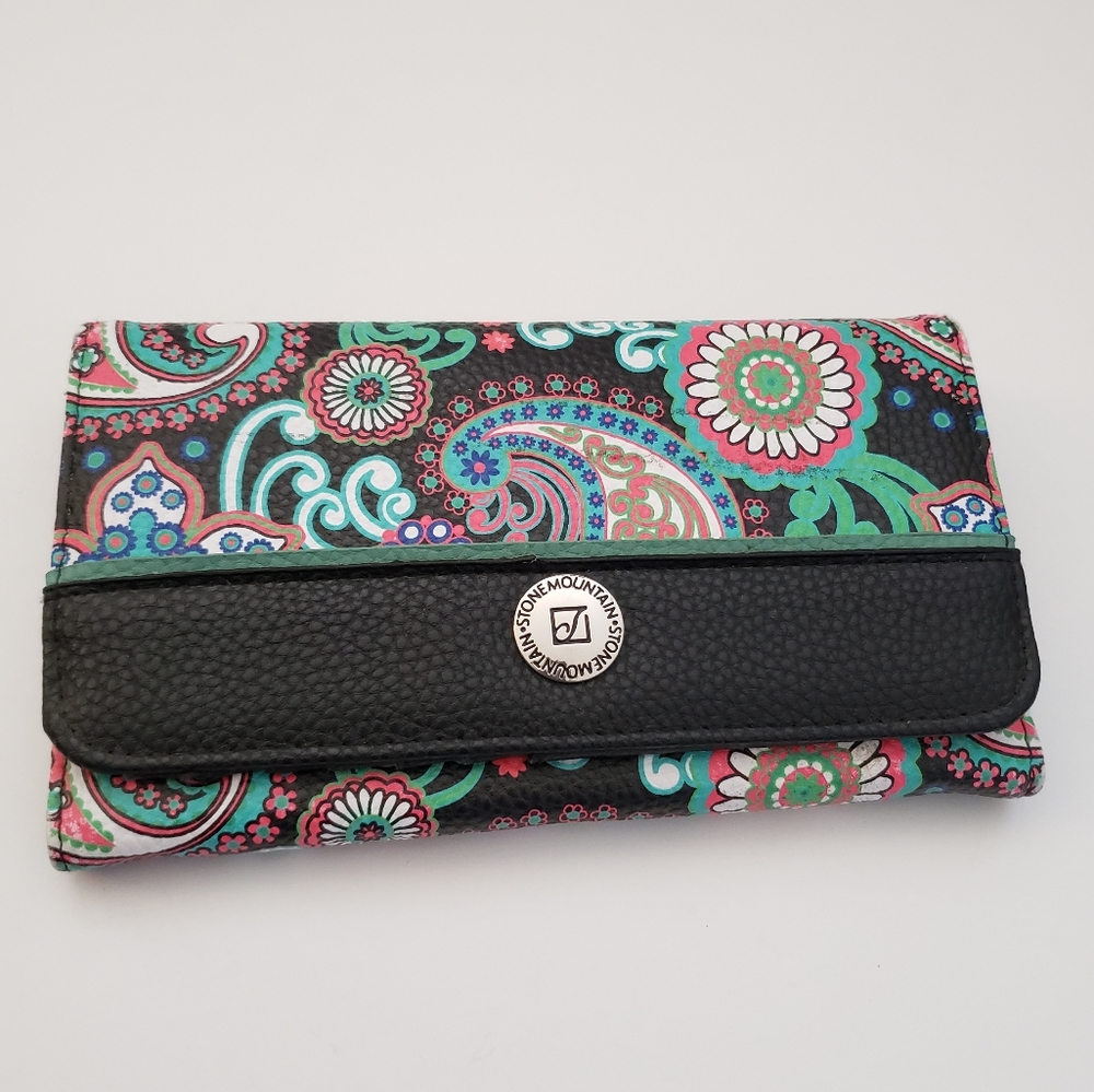 Stone Mountain Black Paisley Wallet Large